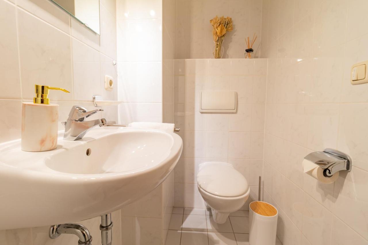 Exklusive Wohnung Mit Kingsize-Bett I 75Qm I Am See I Netflix I Gratis Kaffee & Teeangebot Chemnitz Ngoại thất bức ảnh